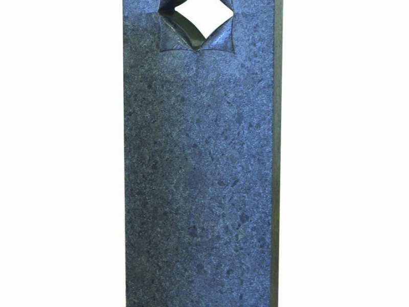 Form_48-12-Modell-Grabstein-Hellern-Grabmal